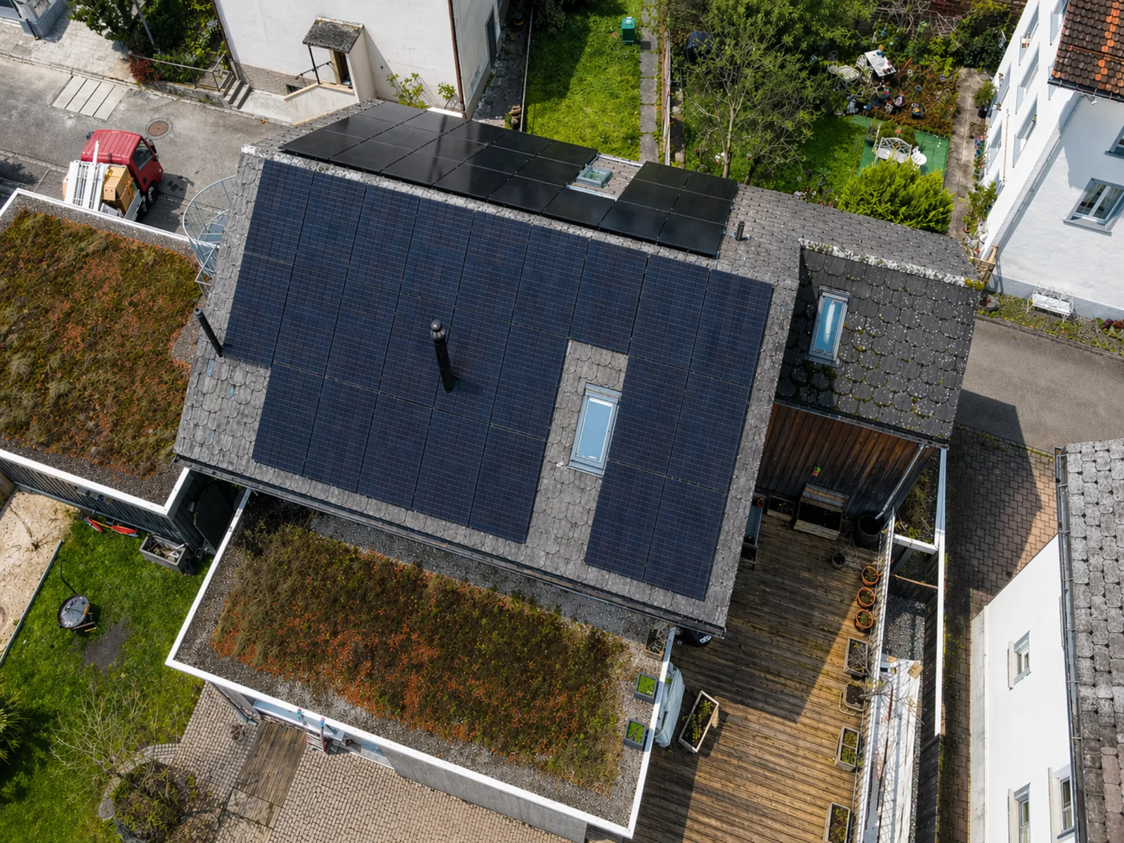 Dachfläche mit PV-Modulen
