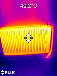 Thermografie eines Heizkörpers